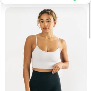 Alphalete Womens Ultrasoft Allure Tank - Silver